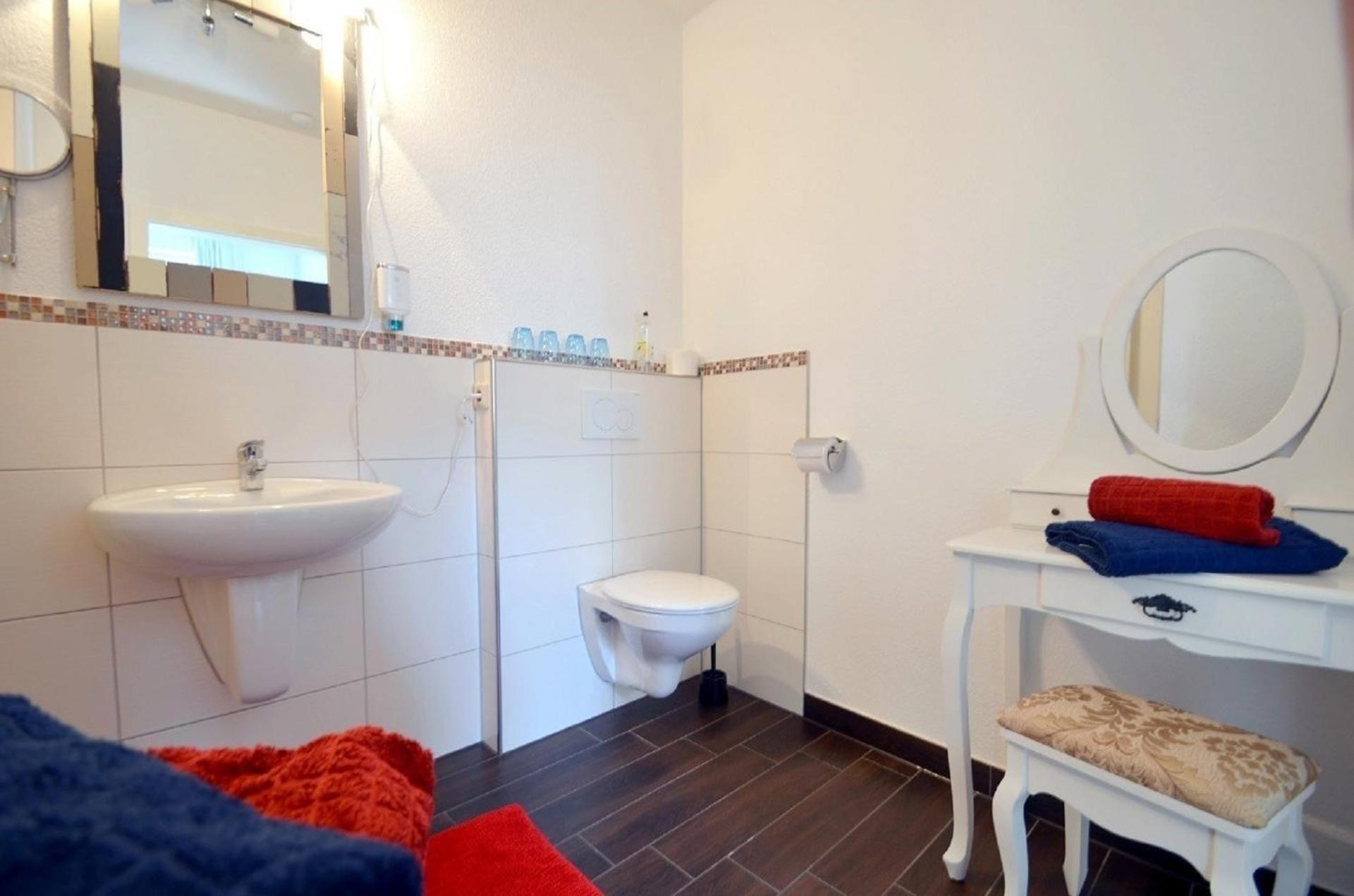 Apartment London Mühlhausen Buitenkant foto